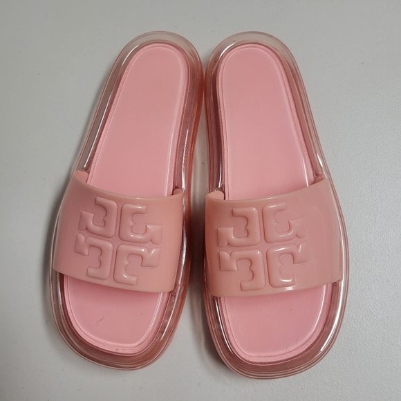 Tory Burch Shoes - Tory Burch Bubble Jelly In Pink Slides Size 9B.